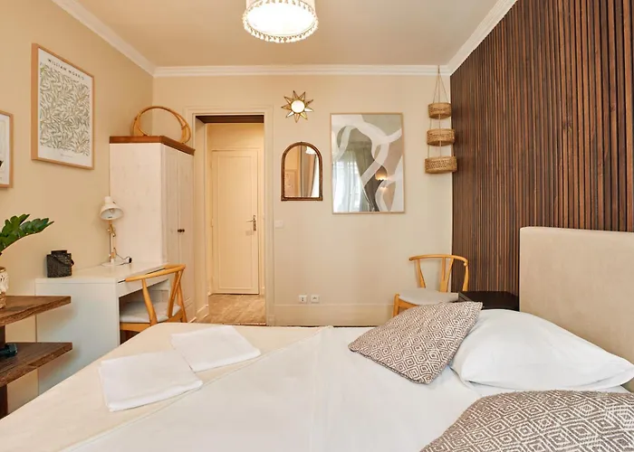 Charming Batignolles