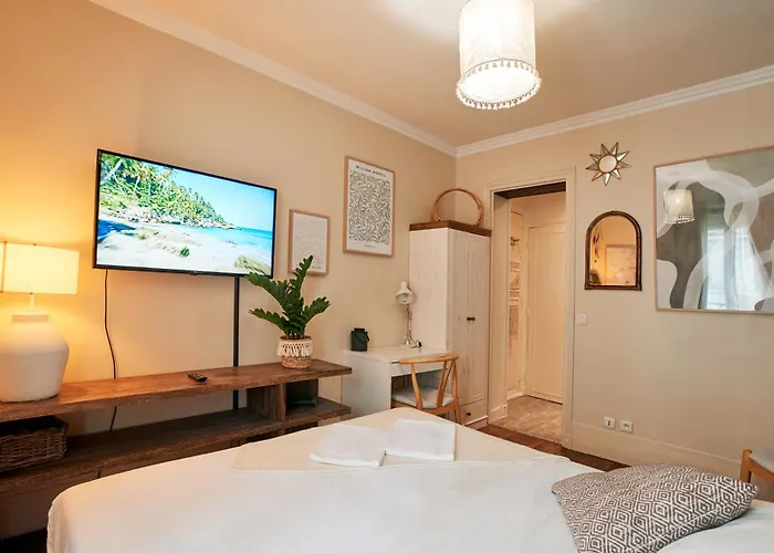 Daire Charming Batignolles *